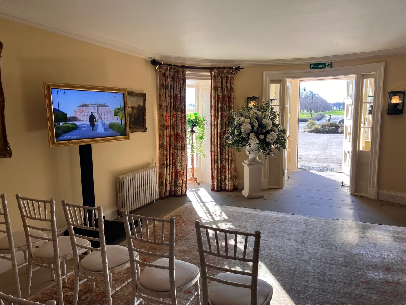 21 Powerful Reasons Screen Hire Edinburgh Will Transform Your Event Experience 11 Wedding screen hire showing slideshow during reception